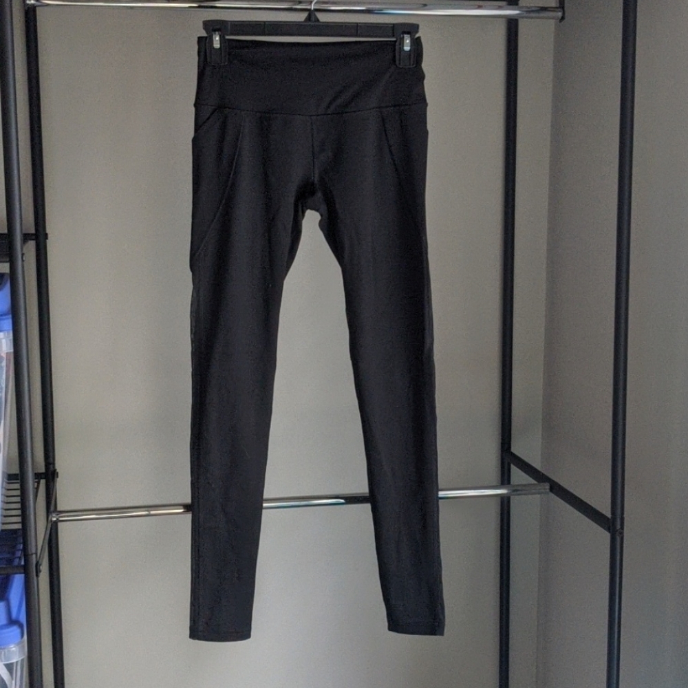 Victoria's Secret knockout leggings